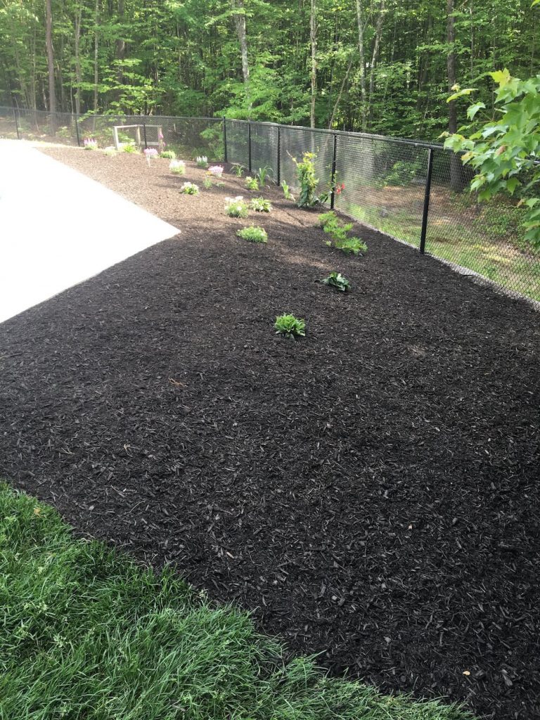 Bark Mulch Bedford, NH Picture 14