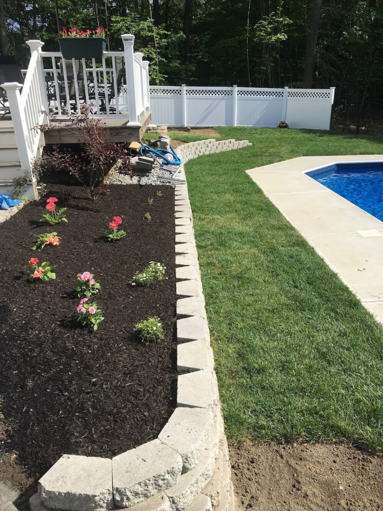 Complete Retaining Wall Bedford, NH Picture 18