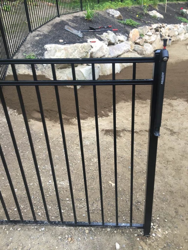 Stone wall, loam spreading